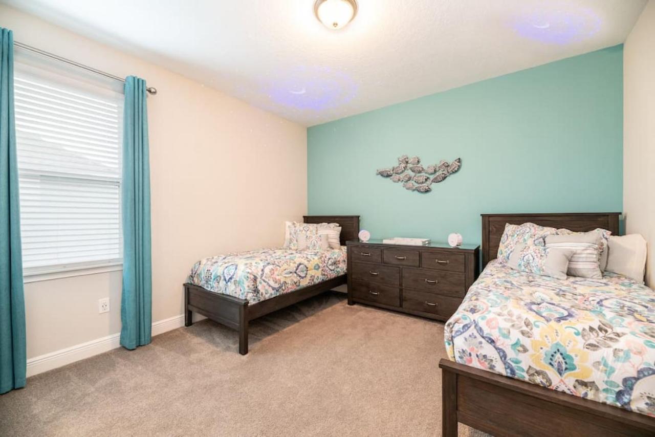 Spacious 8 Bdr Family Home With Arcades And Free Pool Heat Orlando Luaran gambar