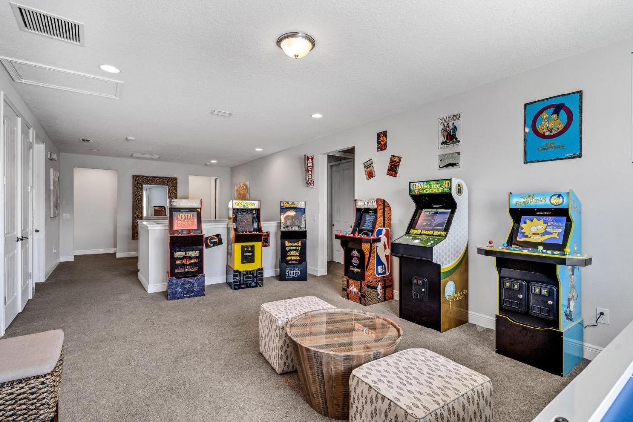 Spacious 8 Bdr Family Home With Arcades And Free Pool Heat Orlando Luaran gambar